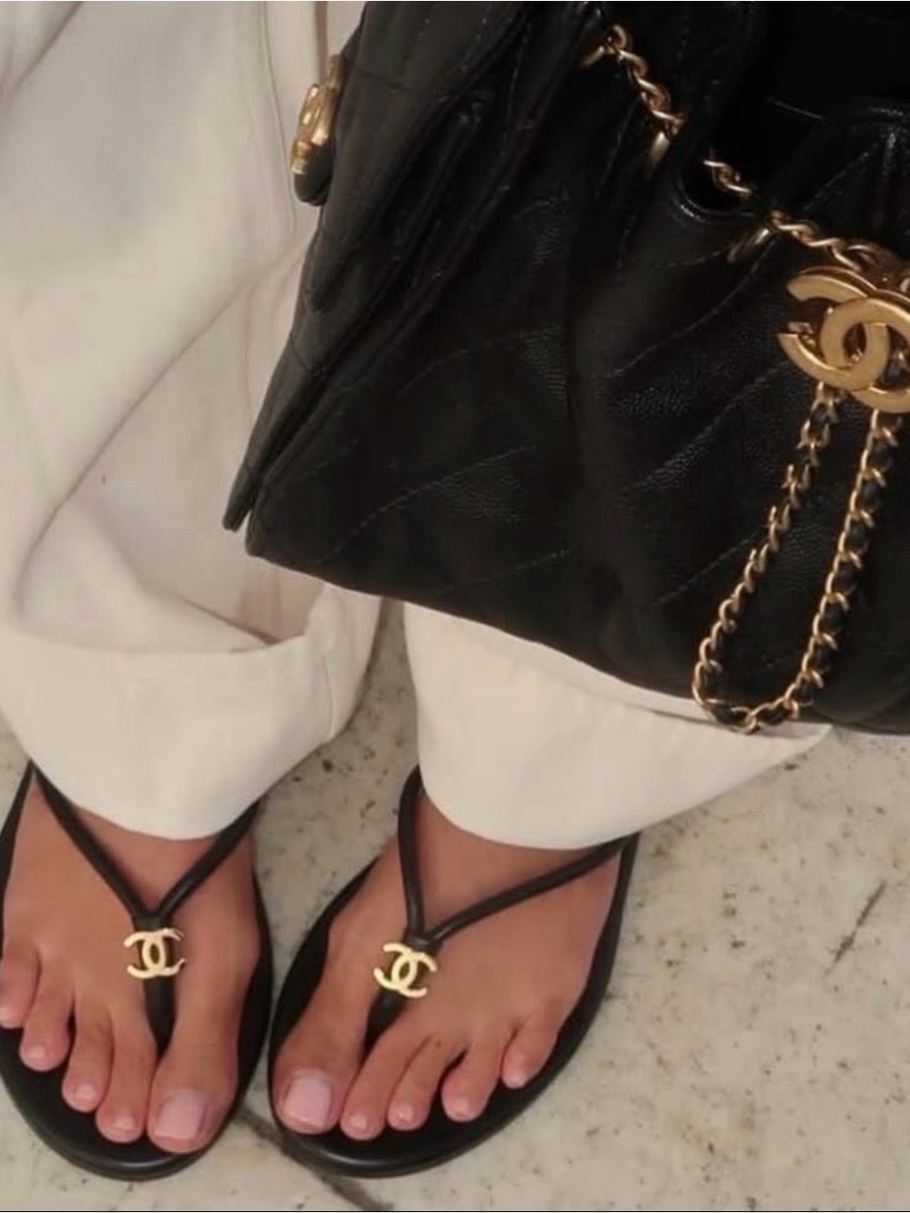 CHANEL THONGS black Matthieu Blazy collection